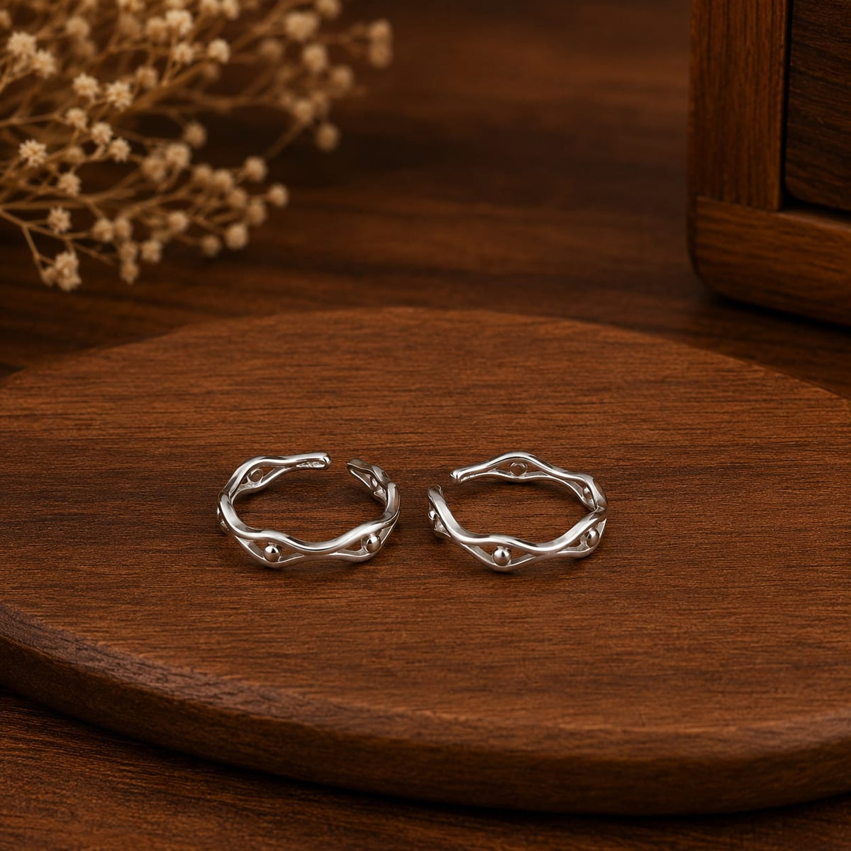 Silver Vine Toe Ring by The 925 Club