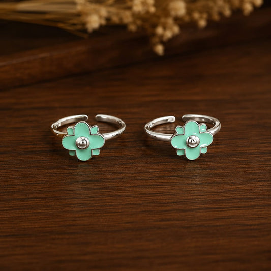 Mint Blossom Toe Ring by The 925 Club