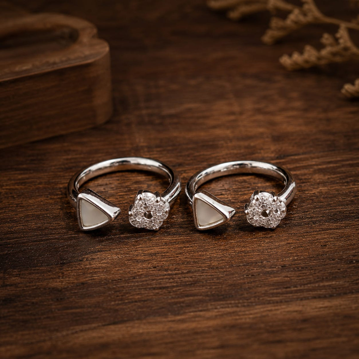 Modern Bloom Toe Ring by The 925 Club