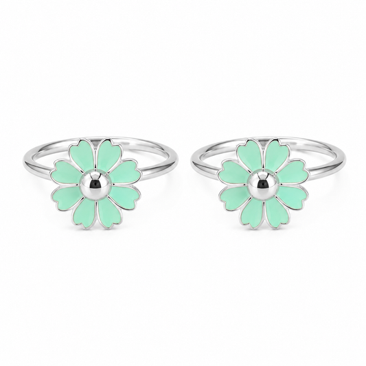 Mint Petal Toe Ring by The 925 Club - image 2